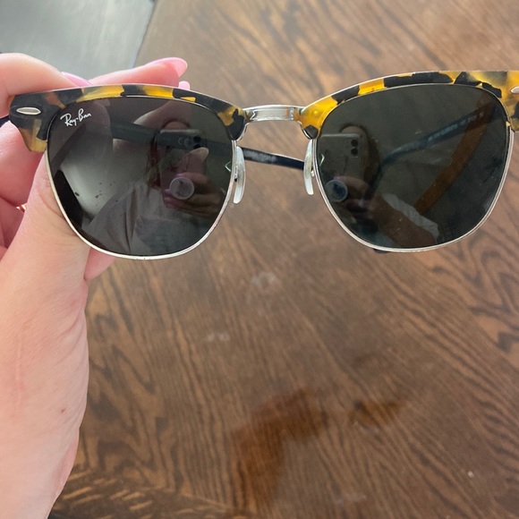 Ray-Ban tortoise shell Clubmasters - Picture 2 of 4